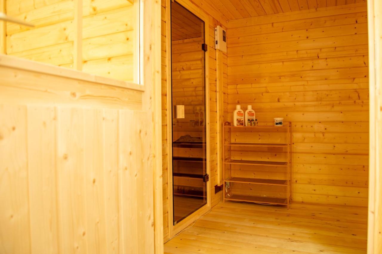 Wellnessoase Mitten In Triberg Triberg im Schwarzwald Kültér fotó