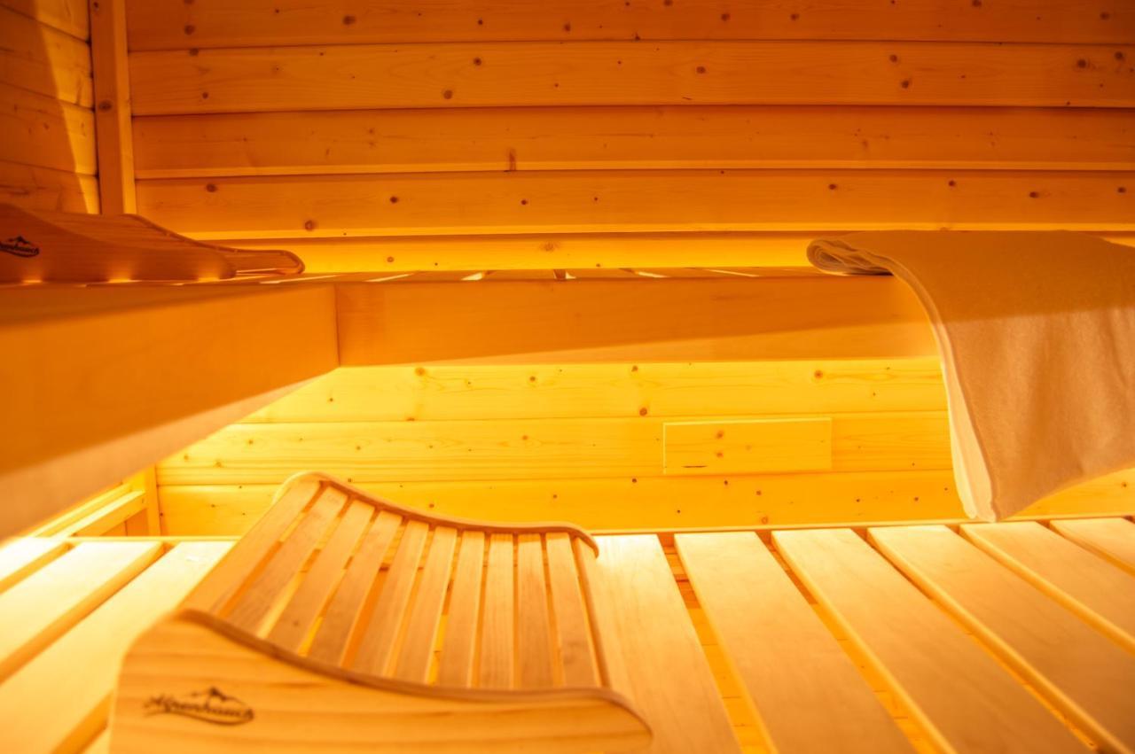 Wellnessoase Mitten In Triberg Triberg im Schwarzwald Kültér fotó